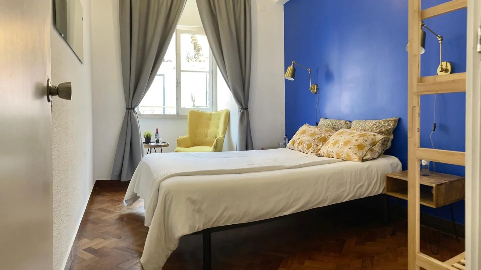 Draft Hostel & Rooms Lisbon 0*,  Portugal