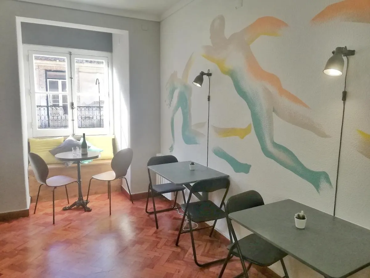 Draft Hostel & Rooms Lisbon